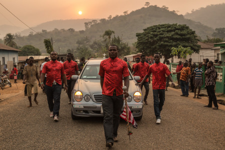 Regula Tschumi Photography album: <strong>The Ghana Coffin Dancers<span class="ql-cursor">﻿</span></strong> - Regula_Tschumi-9290.jpg