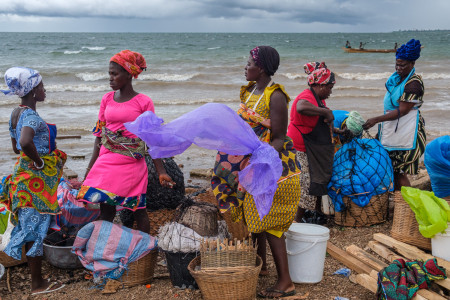 Regula Tschumi Photography album: Around the Lake Volta - Regula_Tschumi-3714.jpg